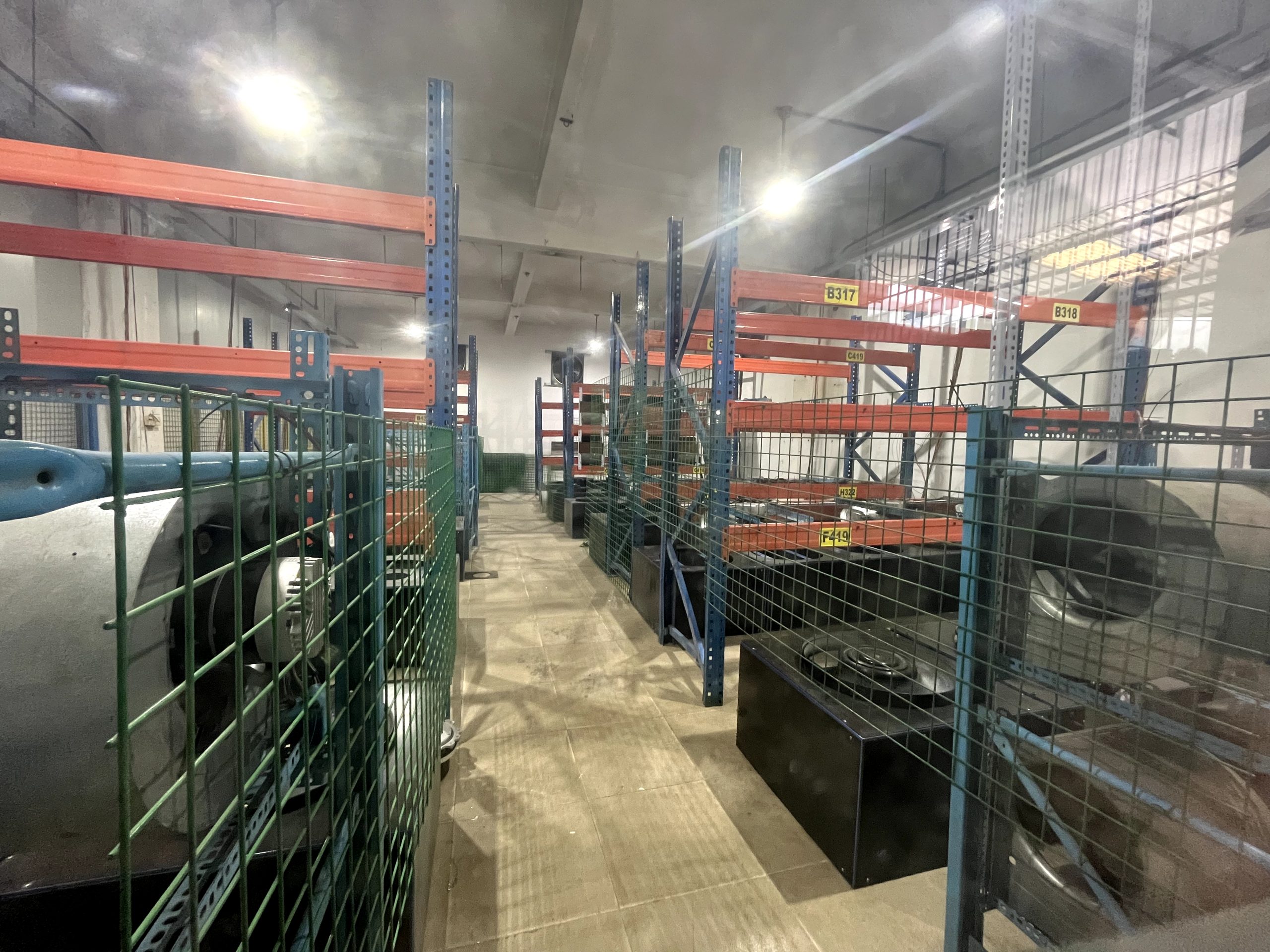 朗伟高温老化实验室 — 批量老化考核，筛除早期失效，保证批次一致性